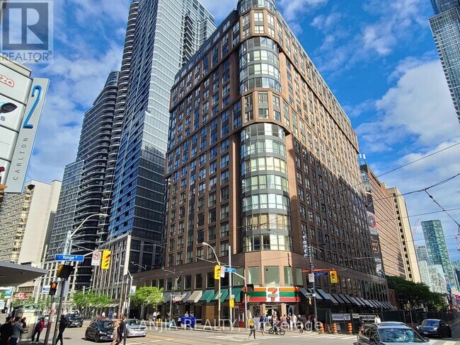 Photo - 7 Carlton St. Unit 1805