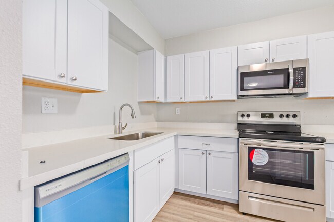 Photo - 4817 W Marlette Ave