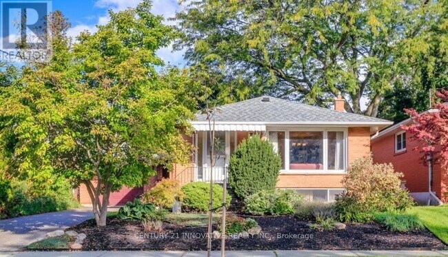 Photo - 94 Broadlands Blvd