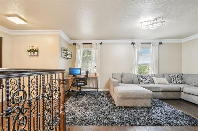 Photo - 18205 Great Falls Dr