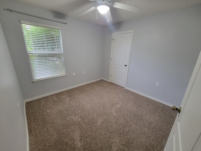 Photo - 6476 Sailport Cove