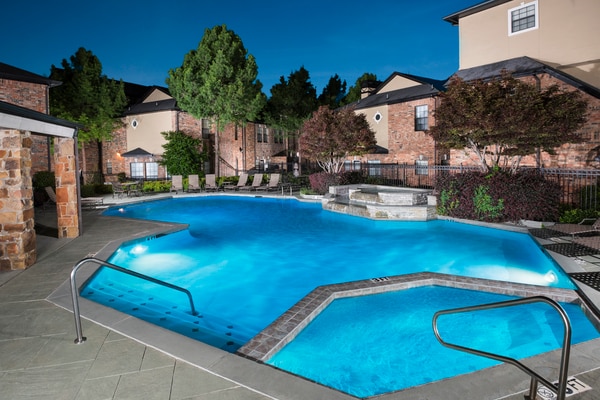 Villas At Parkside