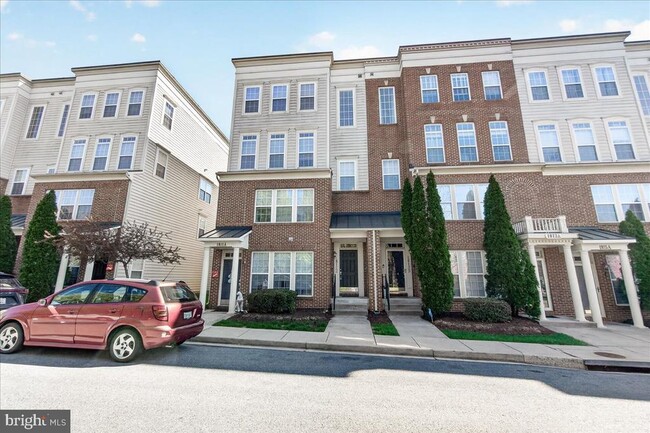 Building Photo - 1811b Wheyfield Dr