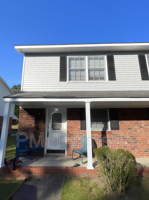 Building Photo - 718 Augusta St Unit G Rental