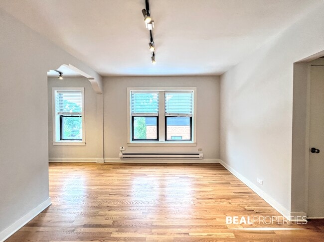 Photo - 2420 N Kedzie Ave