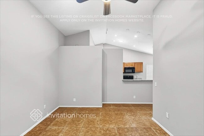 Photo - 2110 N Ithica St