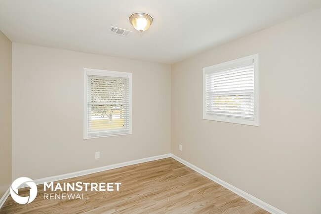 Photo - 6440 Connell Rd