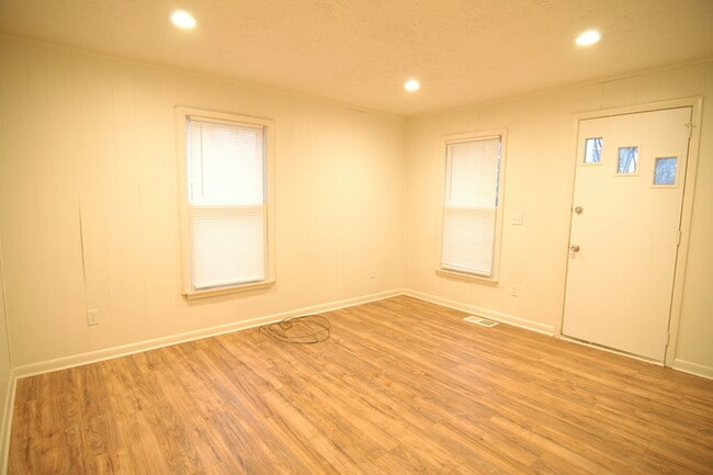 Photo - Cottage Style Home Super Close to Downtown!