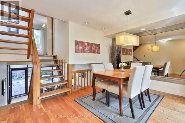 Photo - 30 A Bishop St