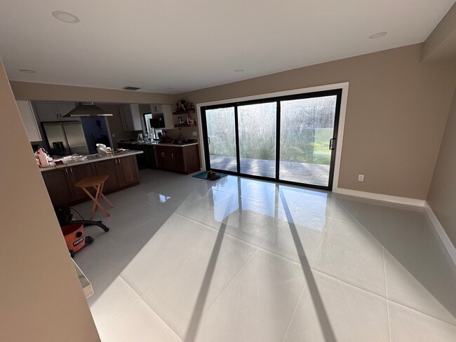 Photo - 8024 SW 91 Ave