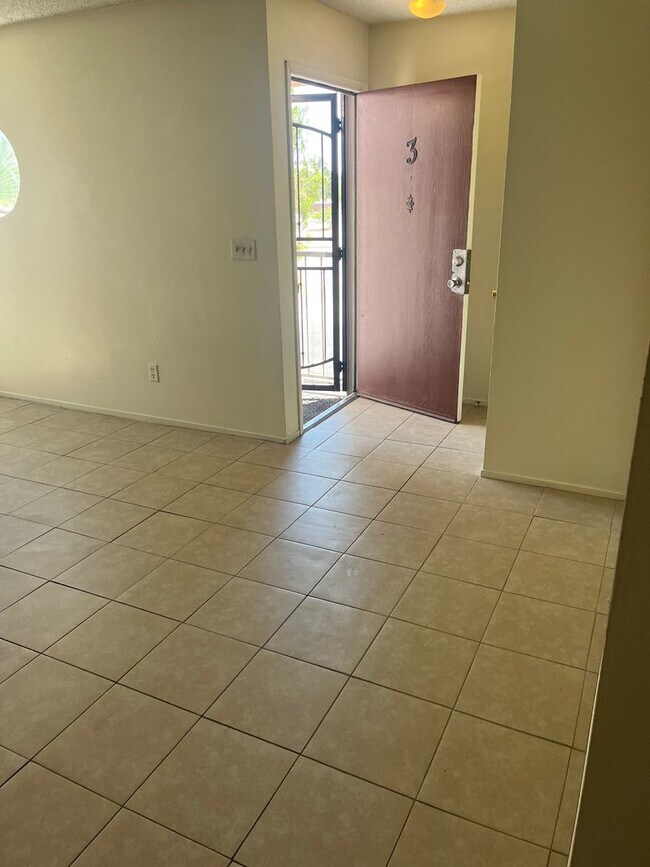 Photo - 3708 Scuba Cir Unit C