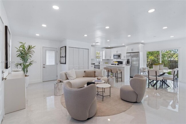 Photo - 1360 SW 6th Terrace