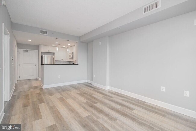 Photo - 3600 S Glebe Rd Unidad 716W