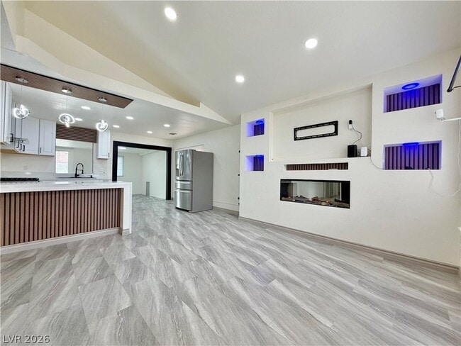 Photo - 6251 Desert Sun Dr