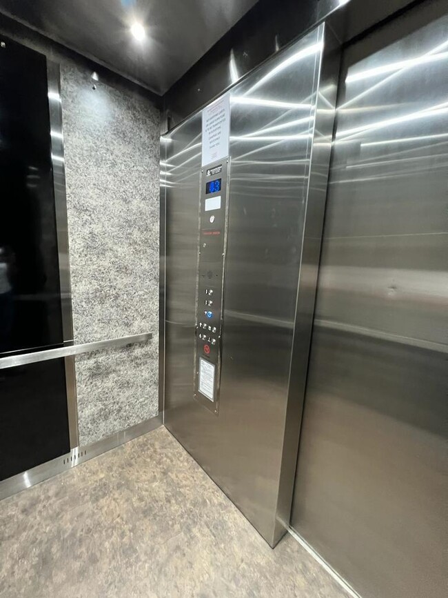 Photo - 4215 N University Dr Condo Unit 315