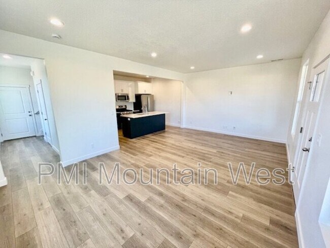 Photo - 1386 Copper Sky Dr