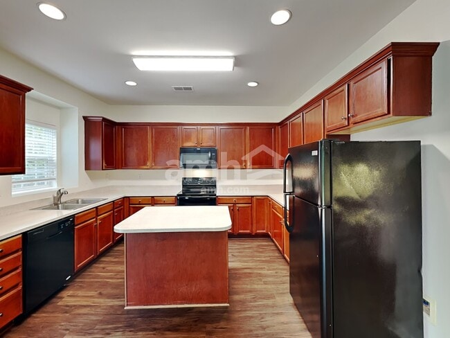 Photo - 16202 Grafham Cir