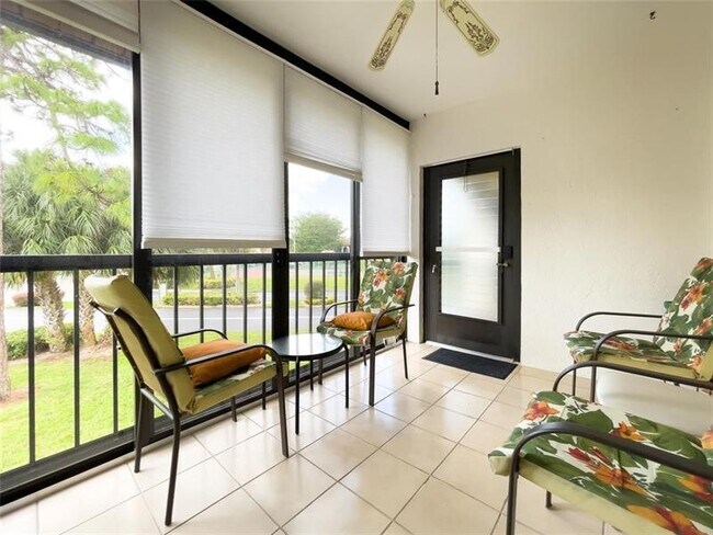 Photo - 301 Knotty Pine Cir Unit D2