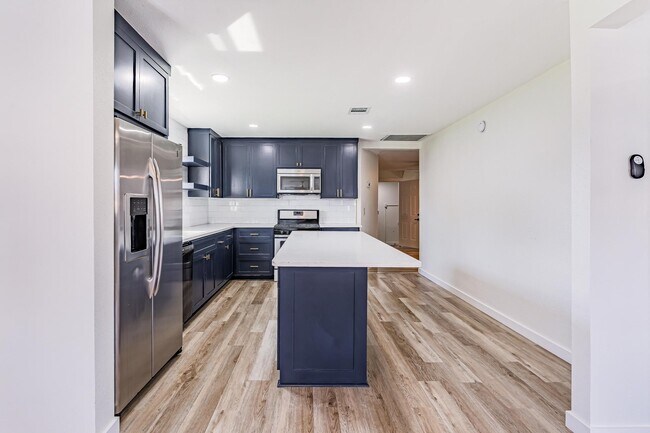 Photo - 3913 Avenue H