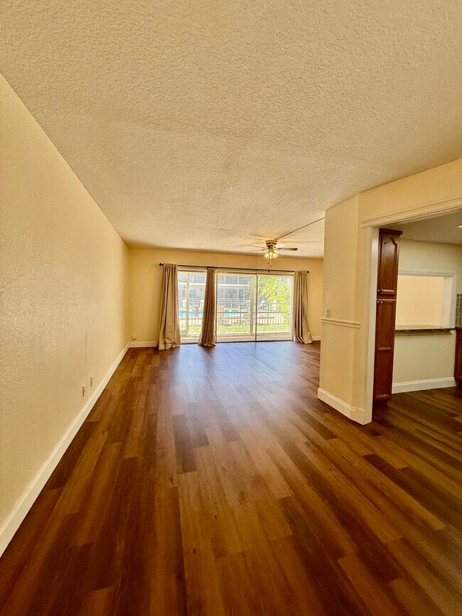 Photo - 342 Southwind Dr Unit 122