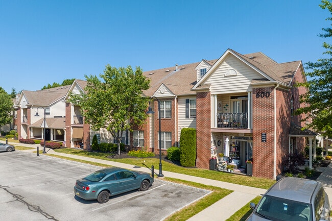 Plenty of parking - Amberley at Blue Bell Rental