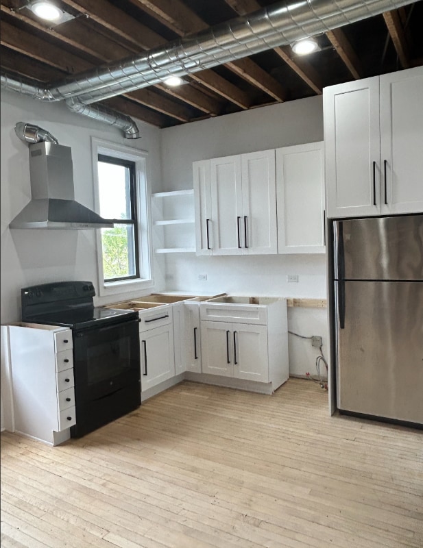 Building Photo - 3535 W Armitage Ave Rental