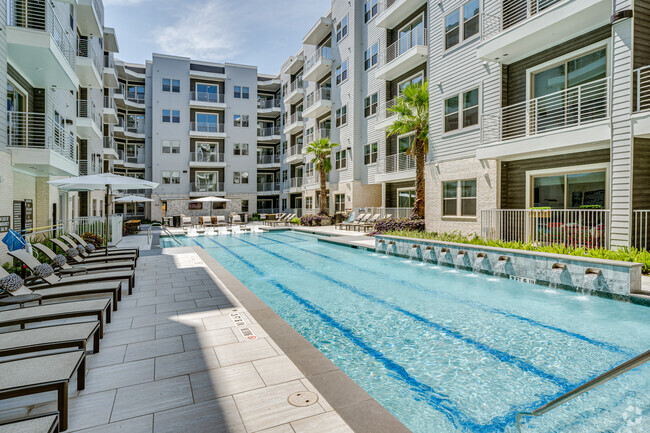 Building Photo - The Flats at West Alabama Rental