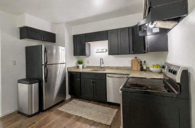 Photo - 4860 Creek View Rd Unidad 3