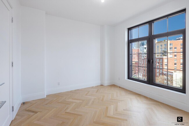 300 W 122nd St Unit 8-C