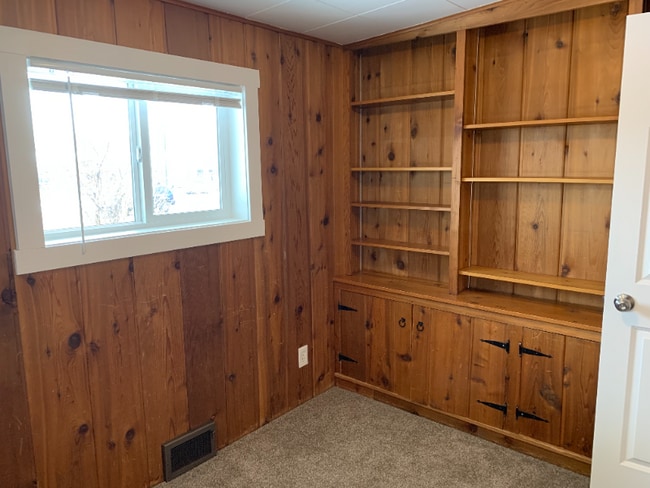 Photo - 1124 W Prospect Rd