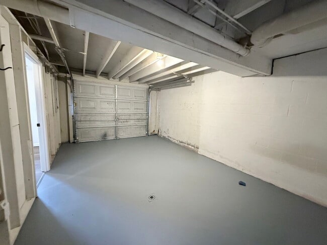 Photo - 52 S Front St