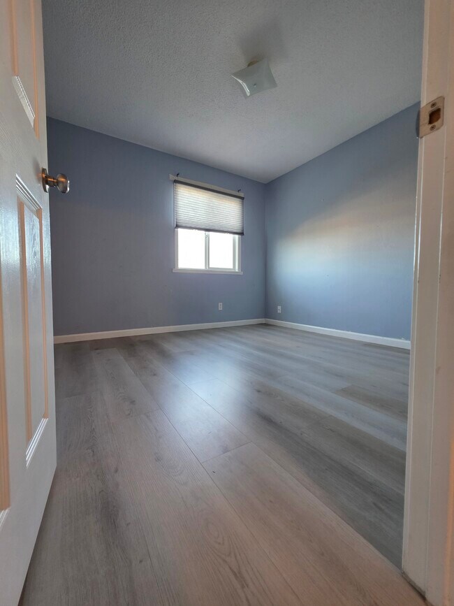 Photo - 1936 22nd St Unit 1