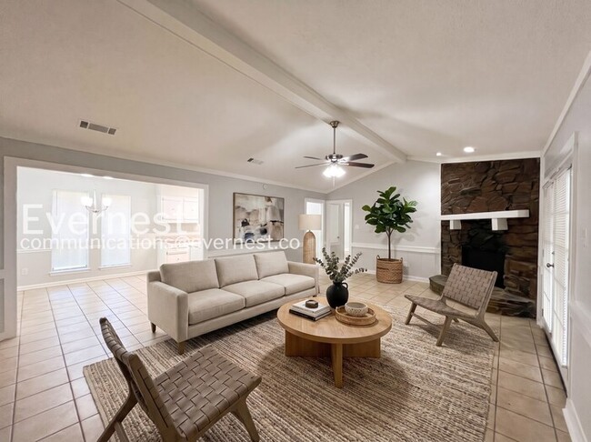 Photo - 7275 Cedardale Rd