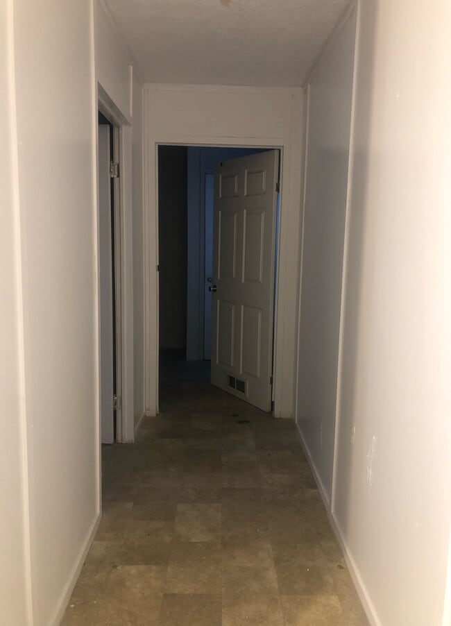 Photo - 1228 Fern St