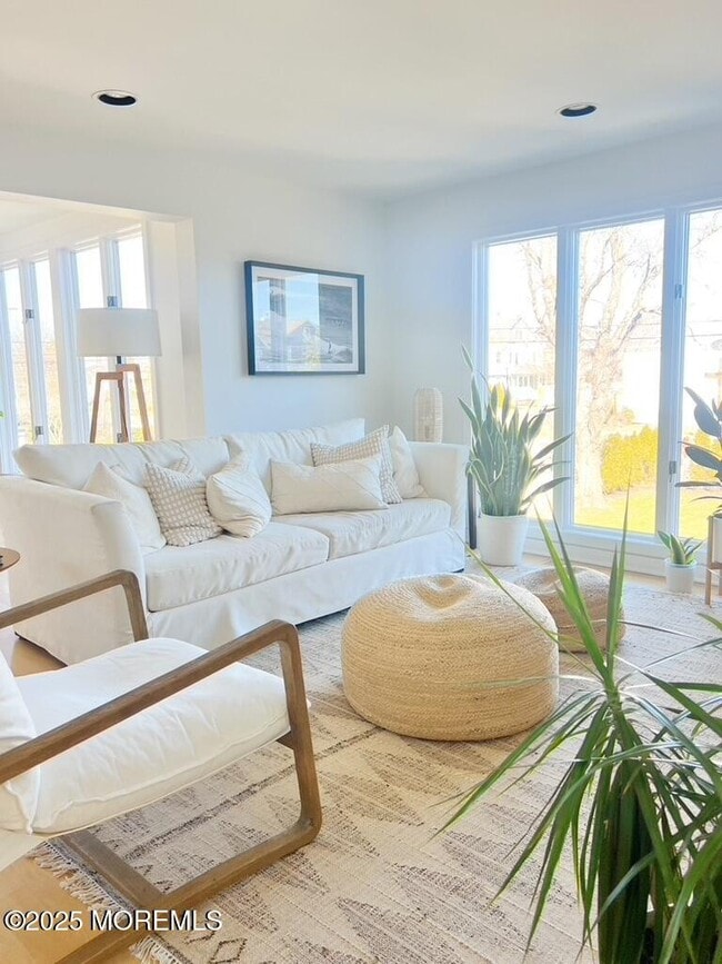 Photo - 121 Bridge Ave