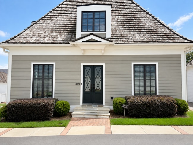 Building Photo - 201 Tollison Dr