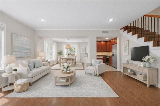 Building Photo - 6461 Bordeaux Ave Unit 6461