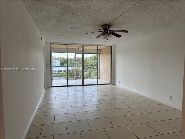 Photo - 1831 Sabal Palm Dr Unit 403