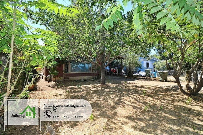 Photo - 3194 Veda St