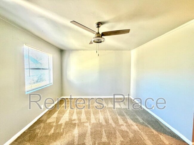 Photo - 2915 E Easton St Unit #C