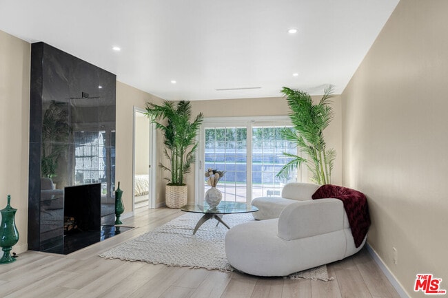 Photo - 3500 Tuller Ave