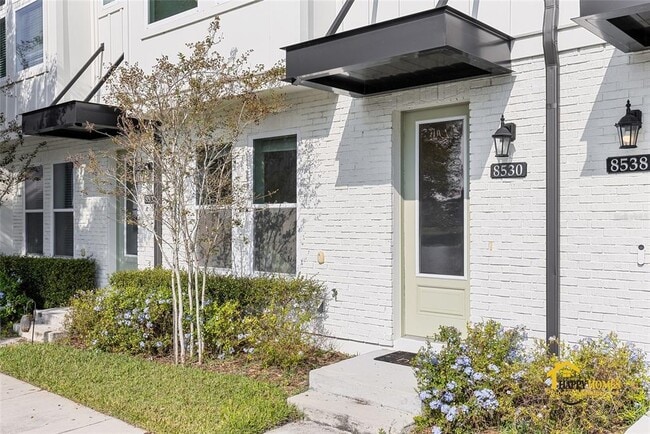 Photo - 8530 Warburg Alley