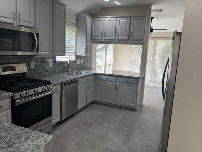 11807 McKinney Falls Ct