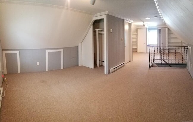Photo - 702 Tanyard St