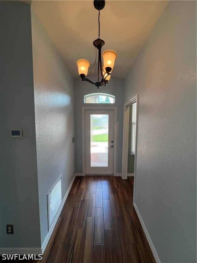 Building Photo - 608 Crossfield Cir