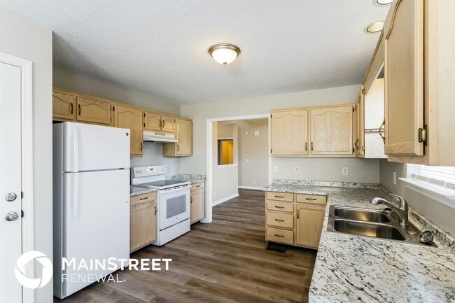 Photo - 416 Hunter's Path Ct