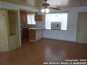 Photo - 805 Eleanor Ave Unit B