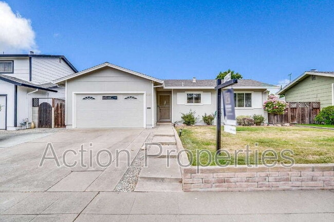 Building Photo - 2126 Warmwood Ln