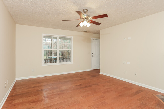 Photo - 4-Bedroom in Griffin, GA House