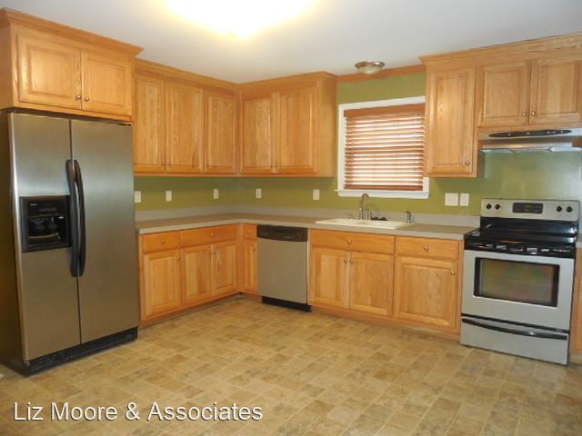 Photo - 3 br, 2.5 bath House - 216 Lincoln Street